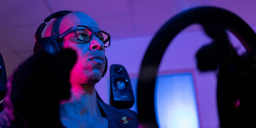 GAMECHANGER: Mit der Red Bull SPECT Eyewear Gamechanger Kollektion bestens gerüstet für jede Challenge vor dem Bildschirm!