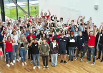 54 Fachkräfte von morgen durfte Fronius am Tag des Lehrstarts am Fertigungsstandort Sattledt begrüßen