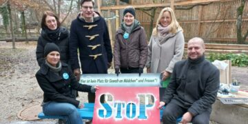 16 Tage – 16 Parkbänke gegen Gewalt an Frauen und Mädchen