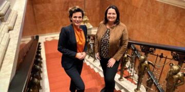 Hohes Haus im neuen Glanz