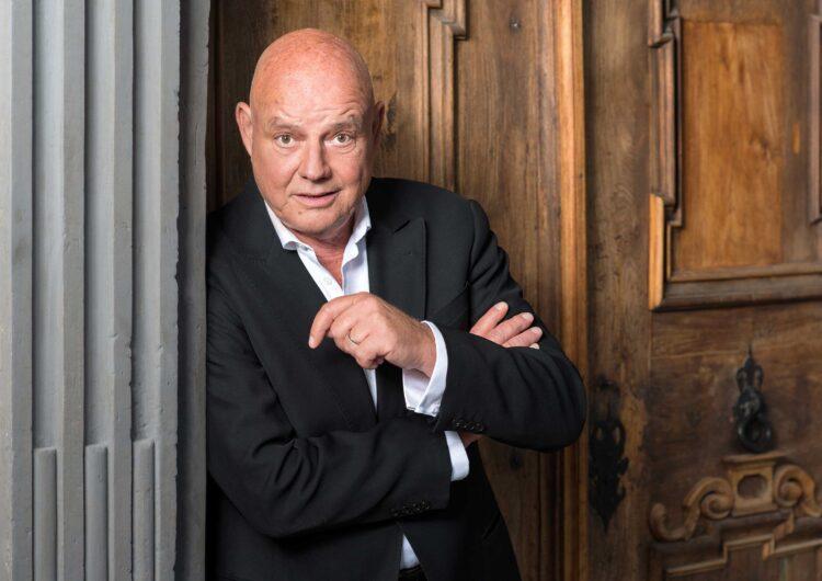 Wolfgang Böck im Museum Angerlehner wir im bild