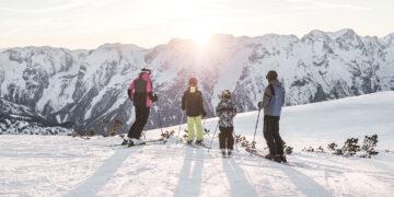 Ganze Familie um 60.- zum Schneespektakel