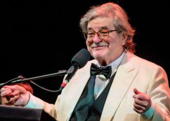 DAS GLÜCK IS A VOGERL